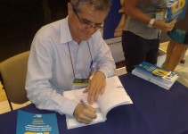 Lançamento de Livro no CBTD2010