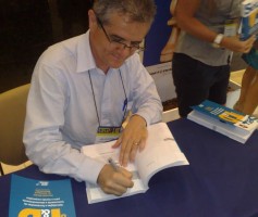 Lançamento de Livro no CBTD2010